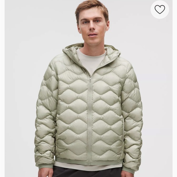 lululemon athletica Other - Lululemon Featherweight 900-Down-Fill Quilted Hooded Jacket